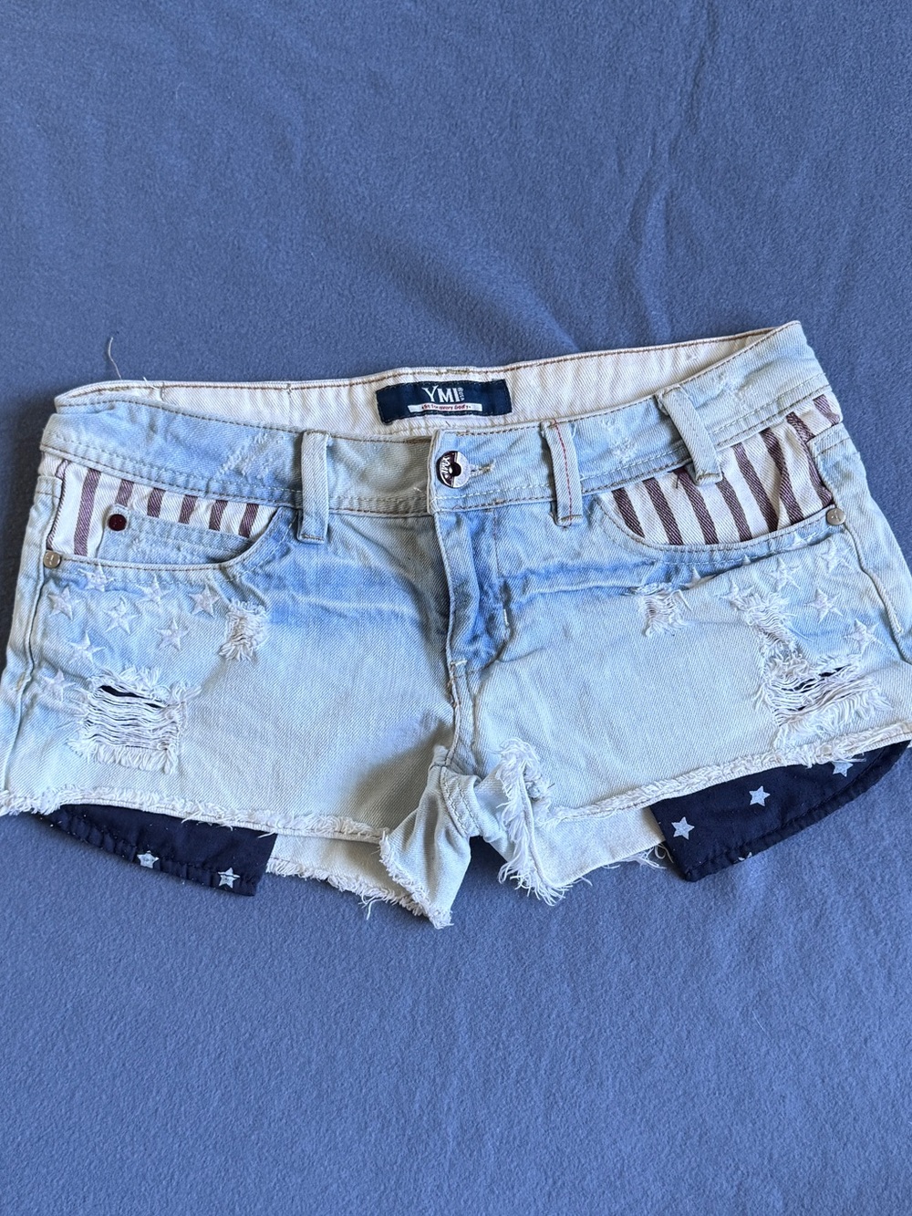 Distressed Denim Shorts with Flag Pocket & Star Details